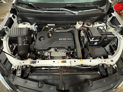 Used 2019 Chevrolet Equinox LT AWD/4WD image 36