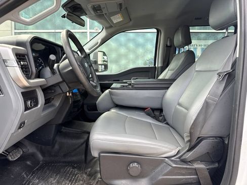 Used 2025 Ford F350 XL w/ XL Chrome Package AWD/4WD image 8