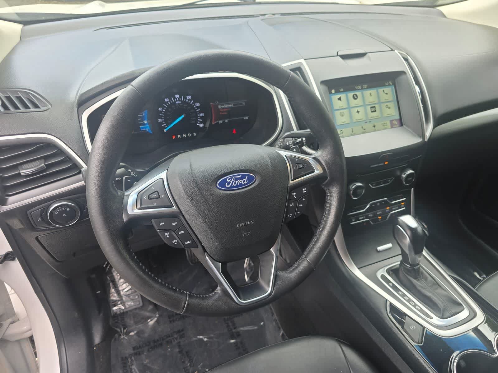 Used 2018 Ford Edge SEL w/ Canadian Touring Package AWD/4WD image 2