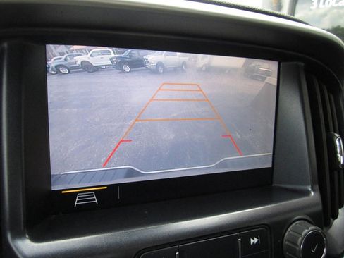 Used 2020 Chevrolet Colorado LT w/ Safety Package AWD/4WD image 21