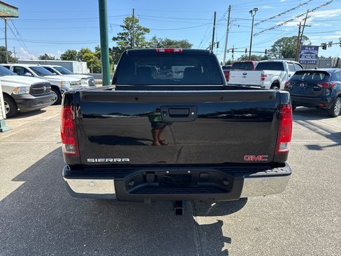 Used 2012 GMC Sierra 1500 SLE w/ Regional Value Package image 7