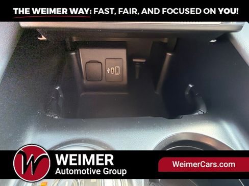 Used 2025 Ford Explorer Active w/ Active Comfort Package AWD/4WD image 41