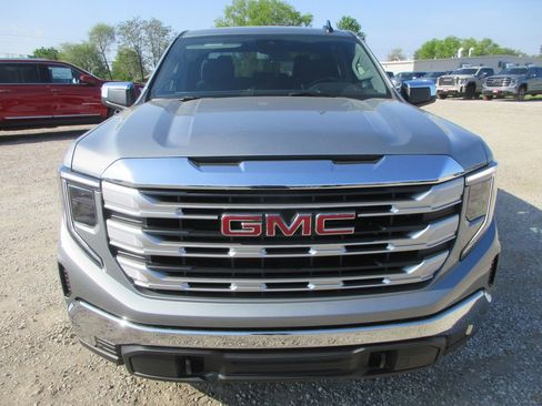 New 2026 GMC Sierra 1500 SLE AWD/4WD image 11
