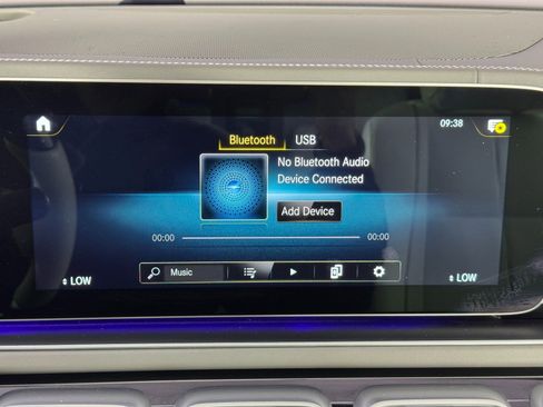 Used 2023 Mercedes-Benz Maybach GLS 600 4MATIC image 30