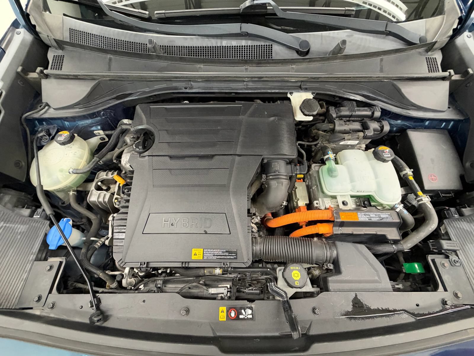 Used 2017 Kia Niro Touring FWD image 35