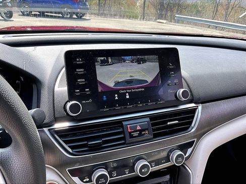 Used 2020 Honda Accord LX image 11