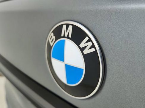 Used 2024 BMW X7 xDrive40i w/ M Sport Package image 16