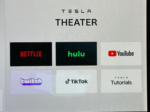 Used 2018 Tesla Model 3 Long Range RWD image 30