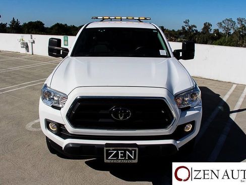 Used 2022 Toyota Tacoma SR5 RWD image 41