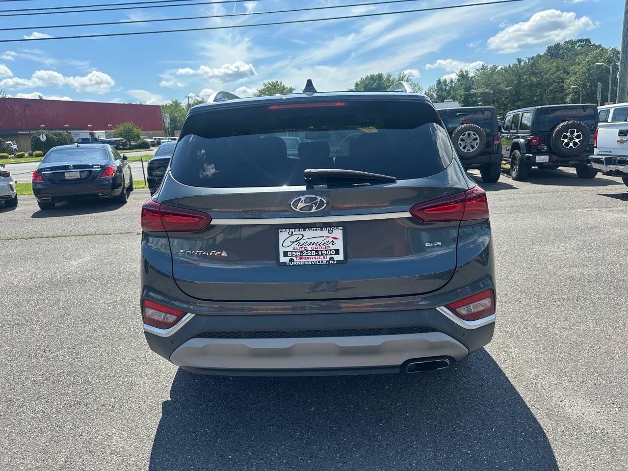 Used 2020 Hyundai Santa Fe SEL w/ Convenience + Premium Package AWD/4WD image 6