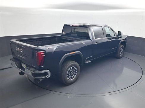 New 2026 GMC Sierra 2500 SLT w/ Max Trailering Package AWD/4WD image 17