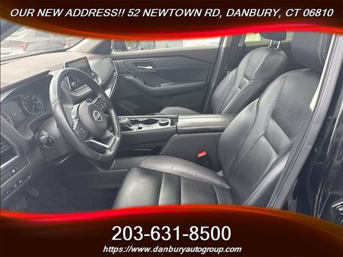Used 2023 Nissan Rogue SL AWD/4WD image 9