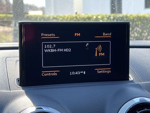 Used 2016 Audi A3 2.0T Premium image 24