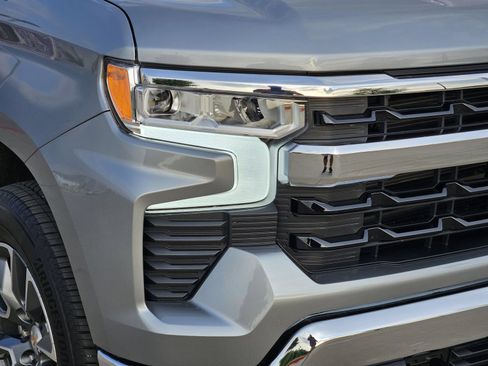 New 2026 Chevrolet Silverado 1500 LT w/ Texas Edition Plus AWD/4WD image 9