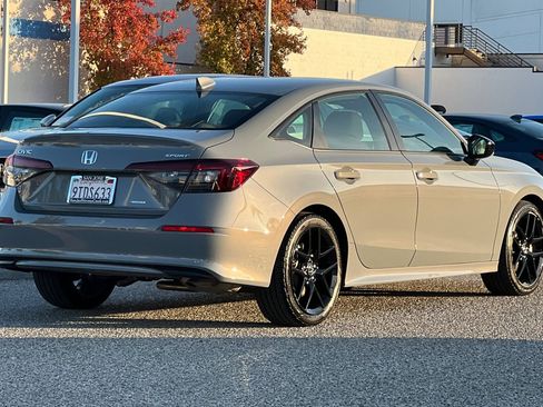 Used 2025 Honda Civic FWD Hybrid Sedan image 8
