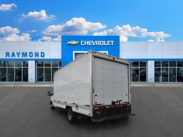 Used 2021 Chevrolet Express 3500 w/ Power Convenience Package RWD image 5