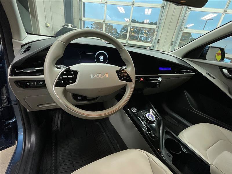Used 2023 Kia Niro Wind FWD image 12
