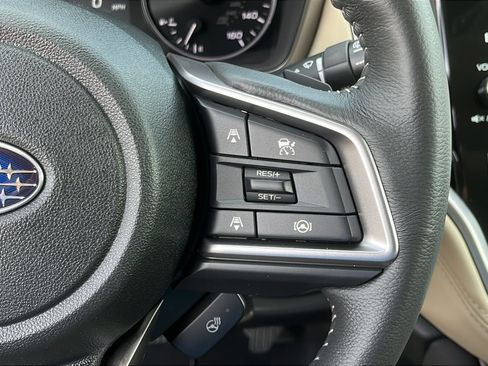 New 2025 Subaru Outback Limited image 10