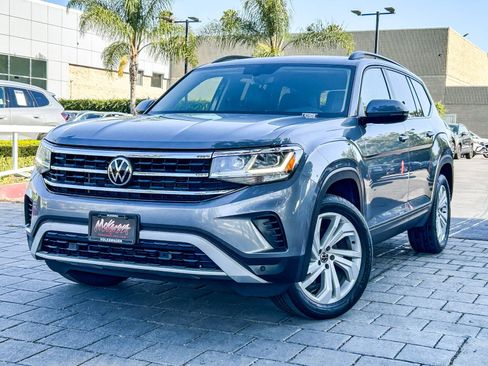 Used 2022 Volkswagen Atlas SE w/ Panoramic Sunroof Package FWD image 1