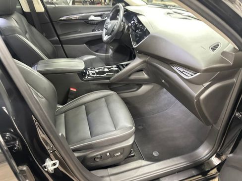 Used 2021 Buick Envision Essence image 41