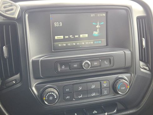 Used 2017 Chevrolet Silverado 1500 Custom w/ Custom Convenience Package image 24