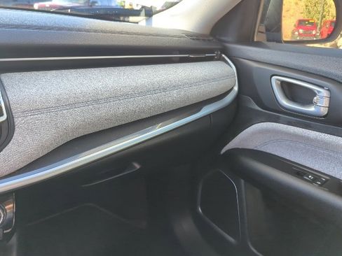 Certified 2022 Jeep Compass Latitude image 8