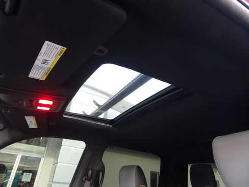 Used 2018 RAM 2500 Power Wagon w/ Luxury Group image 15