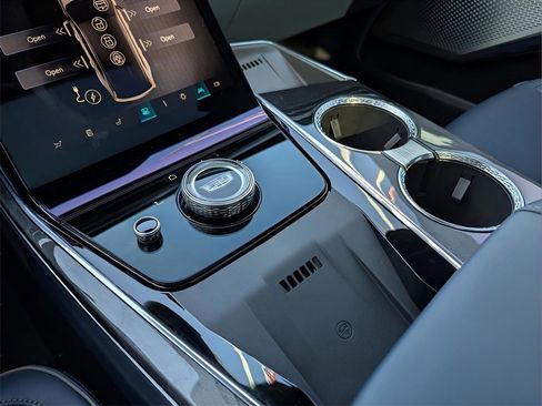 New 2025 Cadillac Escalade IQ Luxury 2 image 13