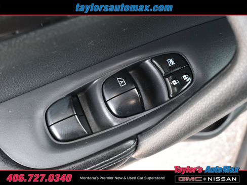Used 2017 Nissan Rogue SV w/ Midnight Edition AWD/4WD image 20