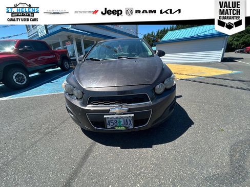 Used 2015 Chevrolet Sonic LT FWD image 12