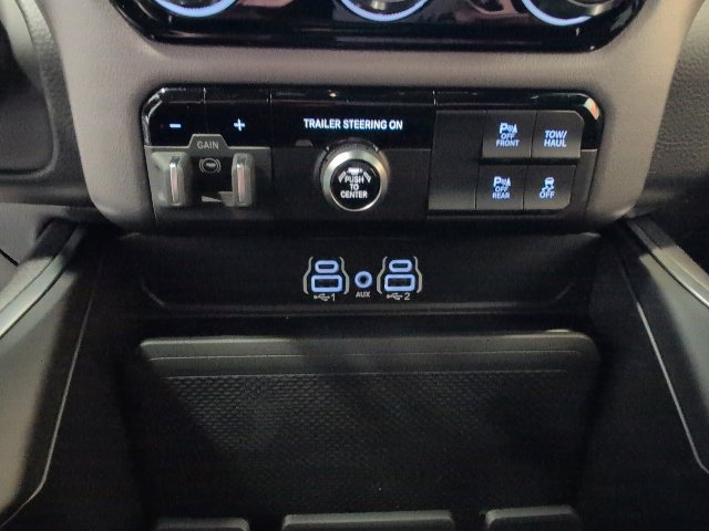 New 2026 RAM 1500 Big Horn w/ Night Edition AWD/4WD image 25