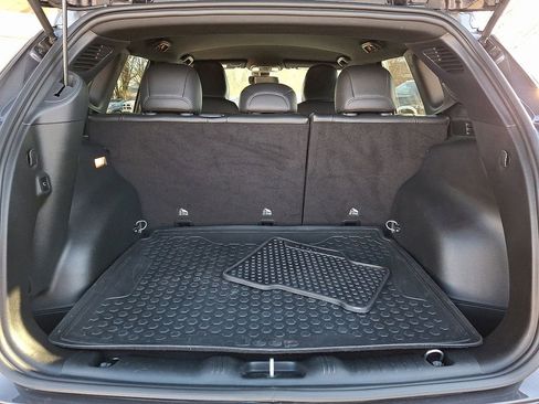 Used 2024 Jeep Compass Trailhawk w/ Trailhawk Elite Group image 32