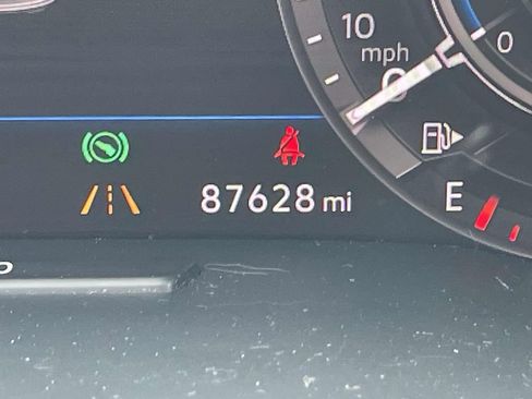 Used 2019 Volkswagen Atlas SEL FWD image 22