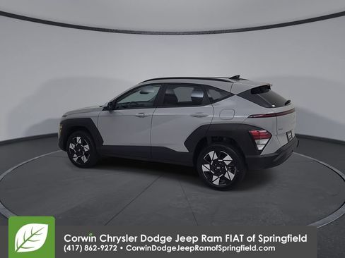 Used 2025 Hyundai Kona SEL AWD/4WD image 10
