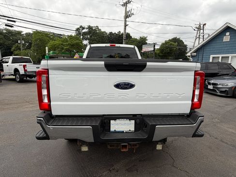 Used 2017 Ford F250 XL w/ Power Equipment Group AWD/4WD image 6