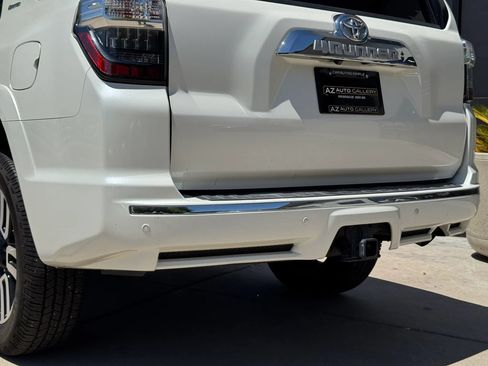 Used 2017 Toyota 4Runner Limited AWD/4WD image 53