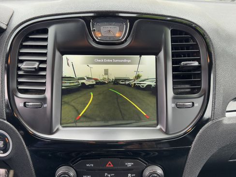 Certified 2021 Chrysler 300 S image 30