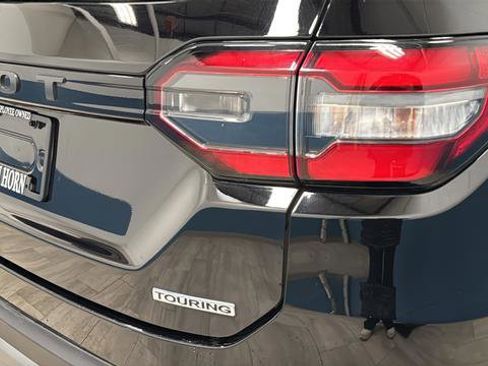 Used 2023 Honda Pilot Touring image 31