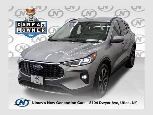 Used 2024 Ford Escape Platinum AWD/4WD image 1