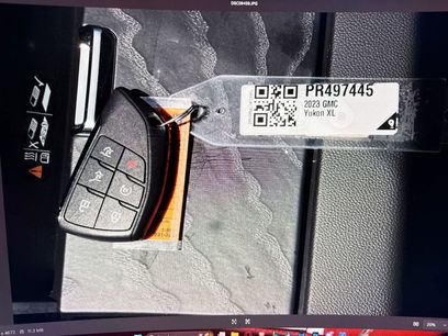 Used 2023 GMC Yukon XL Denali w/ Advanced Technology Package