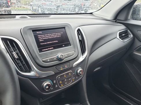 Certified 2024 Chevrolet Equinox LT w/ LPO, Floor Liner Package image 29