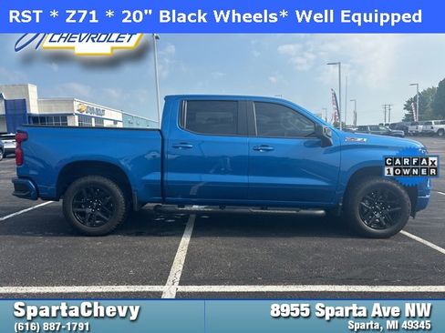 Used 2023 Chevrolet Silverado 1500 RST image 2