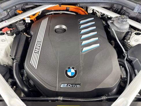 Used 2023 BMW X5 xDrive45e w/ M Sport Package image 29