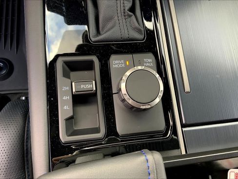 New 2026 Toyota Tundra Platinum AWD/4WD image 20