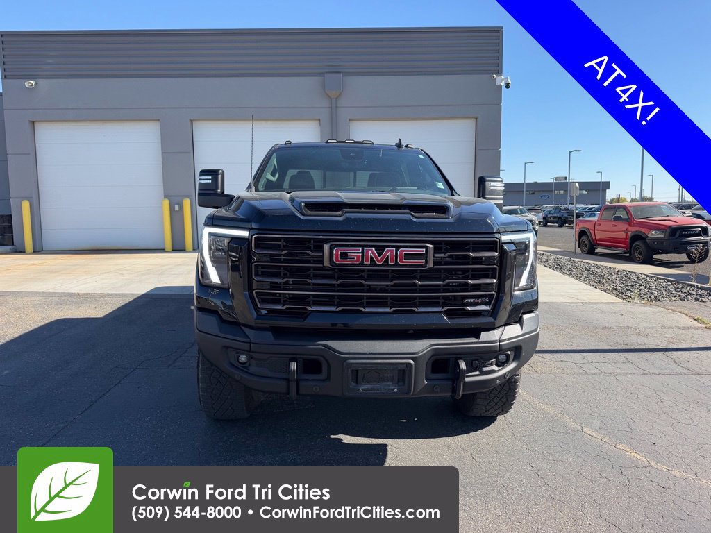 Used 2024 GMC Sierra 2500 AT4X w/ AT4X AEV Edition AWD/4WD image 3