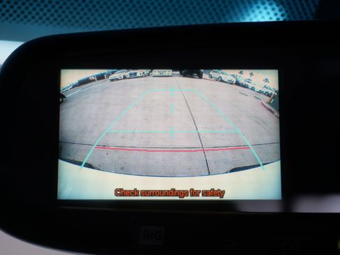 Used 2012 Toyota Tacoma 2WD Access Cab w/ SR5 Pkg image 18