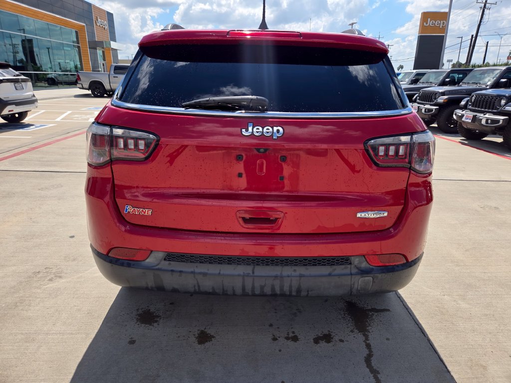 Used 2020 Jeep Compass Latitude FWD image 4