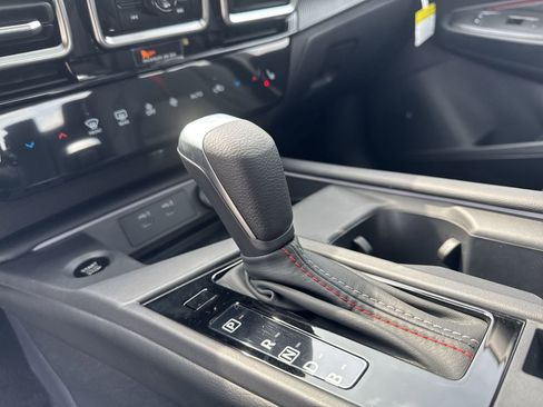 New 2026 Nissan Sentra SR w/ SR Premium Package image 25