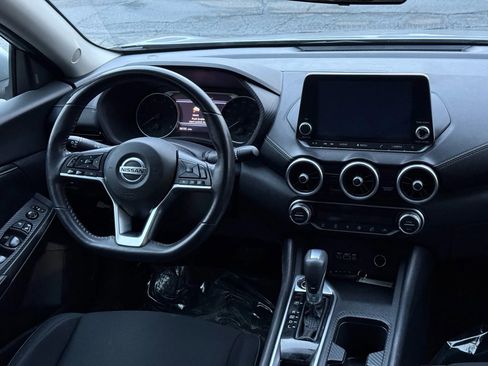 Used 2021 Nissan Sentra SV w/ Trunk Package image 26