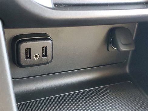 Certified 2022 GMC Canyon Elevation w/ Trailering Package image 29